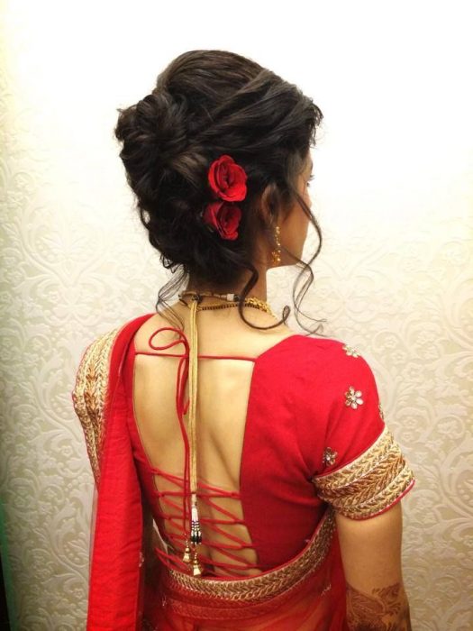 Easy traditional saree hairstyle with Jasmine flower | Hairstyle for short  hair | Preity Neere… | Short wedding hair, Hairdos for short hair, Short  hair styles easy